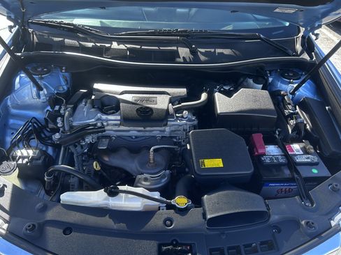 Used 2013 Toyota Camry LE image 19