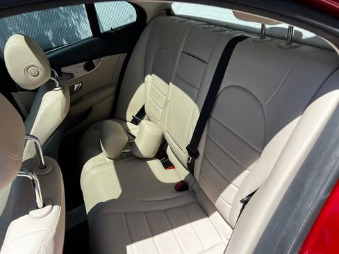 Used 2018 Mercedes-Benz C 300 4MATIC Sedan image 22