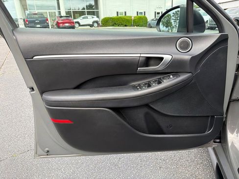 Used 2022 Hyundai Sonata SEL FWD image 10
