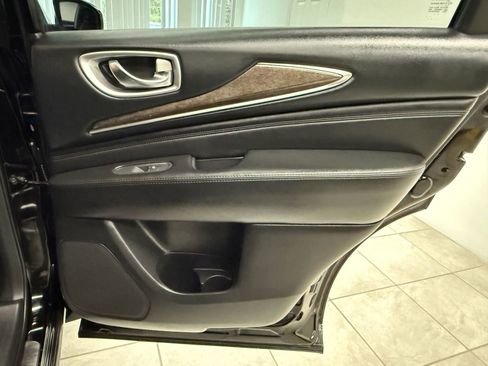Used 2014 INFINITI QX60 AWD w/ Premium Plus Package image 24