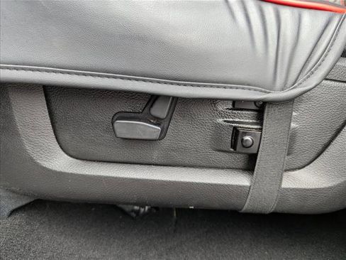 Used 2018 RAM 2500 Laramie w/ Sport Appearance Group image 8