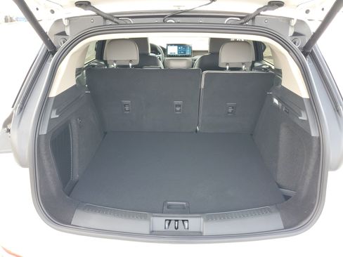 New 2026 Lincoln Corsair Reserve image 29