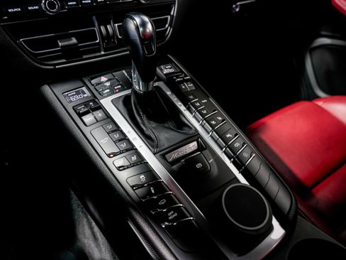 Used 2021 Porsche Macan GTS image 15