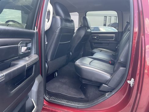 Used 2018 RAM 2500 Laramie w/ Sport Appearance Group AWD/4WD image 27