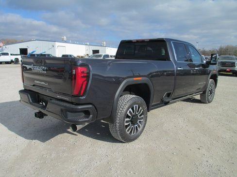 New 2026 GMC Sierra 3500 Denali Ultimate image 5