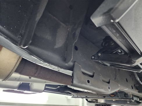 Used 2024 Chevrolet Silverado 3500 LT w/ Convenience Package image 24