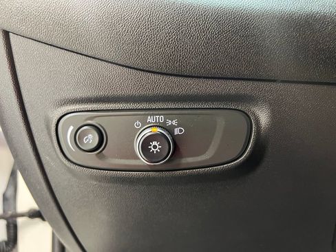 Used 2022 Chevrolet Equinox LT AWD/4WD image 18