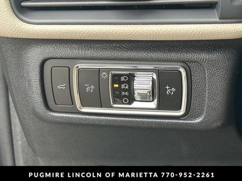 New 2026 Lincoln Corsair Premiere image 34