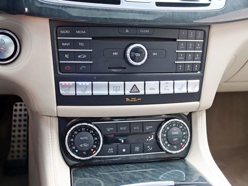 Used 2015 Mercedes-Benz CLS 550 4MATIC image 33