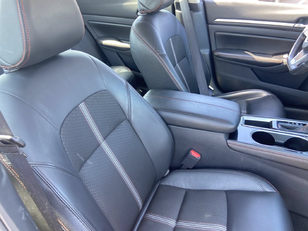 Used 2024 Nissan Altima 2.5 SR FWD image 22