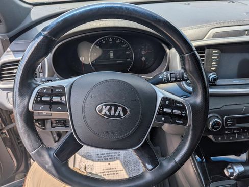 Used 2019 Kia Sorento SX FWD image 23