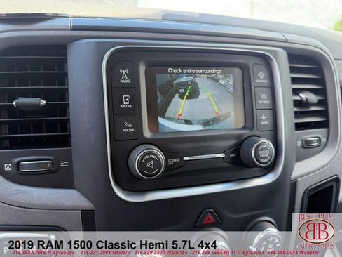 Used 2019 RAM 1500 Express w/ Express Value Package AWD/4WD image 19