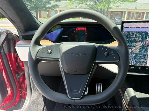 Used 2026 Tesla Model S AWD/4WD image 16