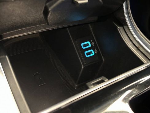 Used 2019 Ford Edge ST w/ Equipment Group 401A image 16