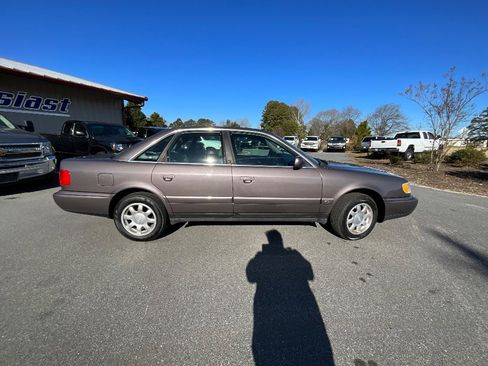 Used 1995 Audi A6 2.8 image 3