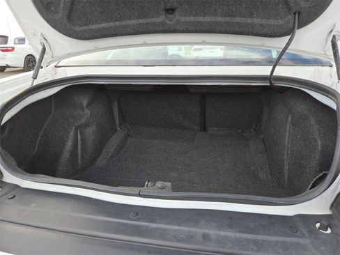 Used 2019 Dodge Challenger SRT Hellcat Redeye image 19