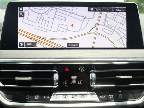 Used 2024 BMW X3 xDrive30i w/ Convenience Package image 12