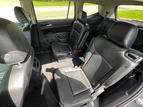 Used 2019 Volkswagen Atlas SE w/ Towing Package AWD/4WD image 34