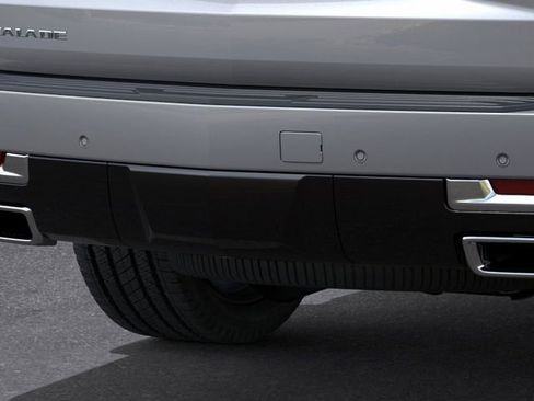 New 2026 Cadillac Escalade ESV Luxury AWD/4WD image 14