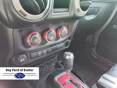 Used 2015 Jeep Wrangler Sport AWD/4WD image 22