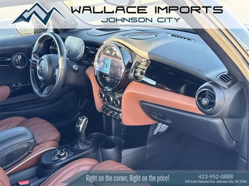 Used 2023 MINI Cooper S w/ Driver Assistance Package image 40