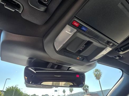 New 2026 Subaru Forester Premium AWD/4WD image 30