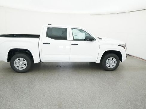 New 2026 Toyota Tundra SR image 11