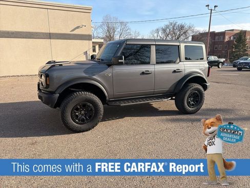 Used 2022 Ford Bronco Wildtrak image 2