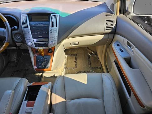 Used 2004 Lexus RX 330 AWD image 4