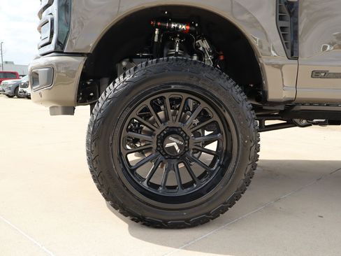 New 2026 Ford F250 King Ranch w/ Chrome Package image 11