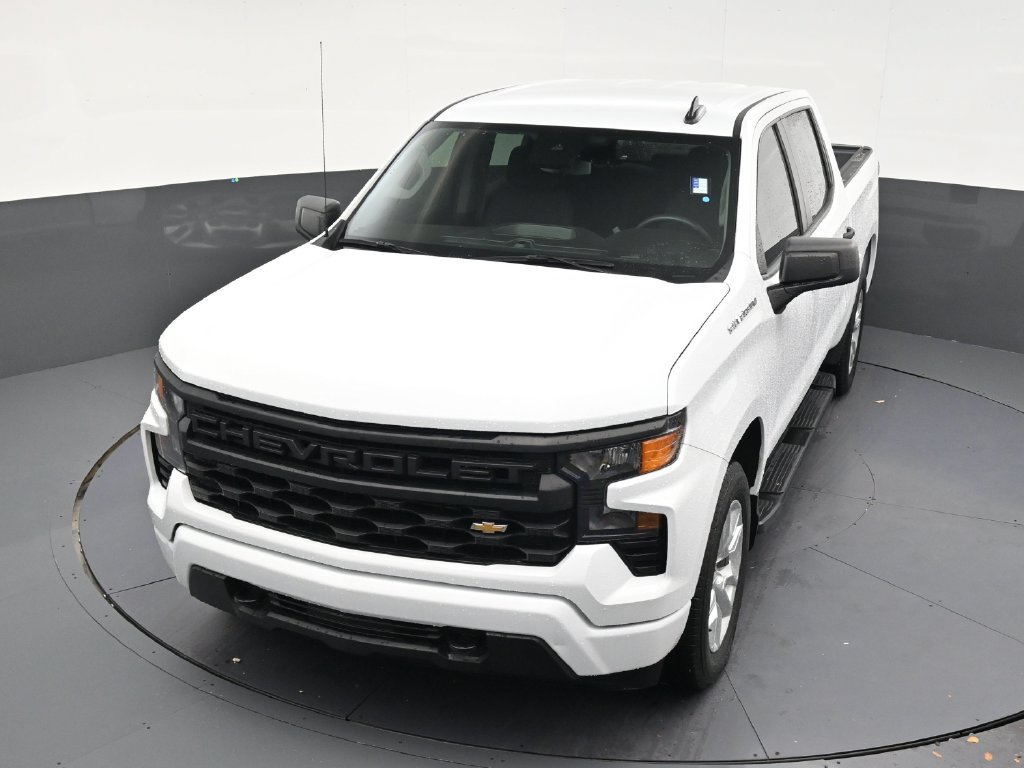 Used 2024 Chevrolet Silverado 1500 Custom RWD image 18