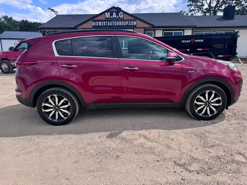Used 2018 Kia Sportage EX w/ EX Premium Package AWD/4WD image 7