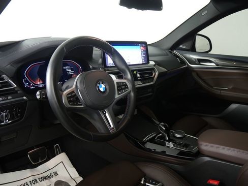 Certified 2024 BMW X4 M40i w/ Premium Package image 15