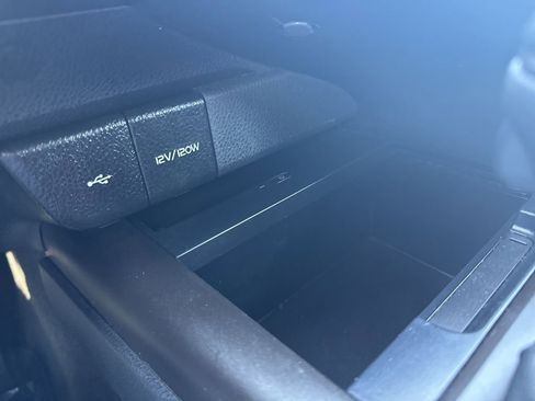 Used 2023 Toyota Camry XSE image 27