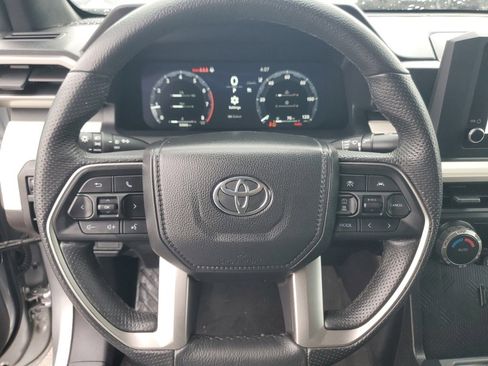 Used 2024 Toyota Tacoma TRD Sport image 12