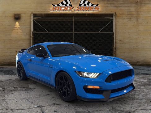 Used 2017 Ford Mustang Shelby GT350 w/ Electronics Package RWD image 13