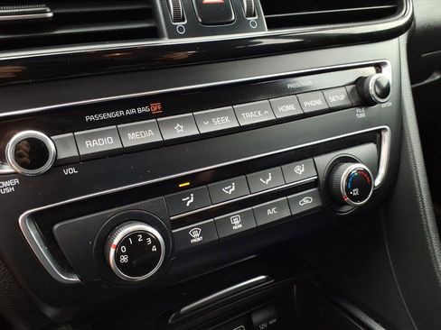 Used 2019 Kia Optima LX image 28