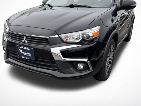 Used 2017 Mitsubishi Outlander Sport ES AWD/4WD image 2