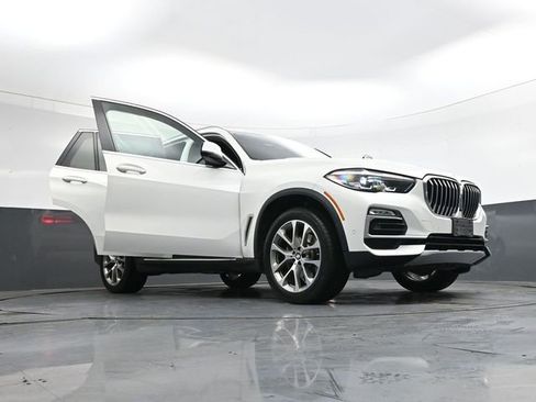 Used 2021 BMW X5 sDrive40i w/ Convenience Package image 43