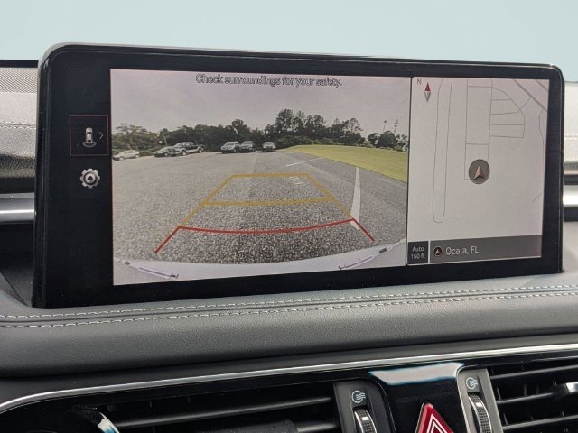 Used 2022 Genesis G70 2.0T RWD image 4