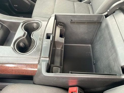 Certified 2019 GMC Yukon SLE w/ SLE Value Package image 15