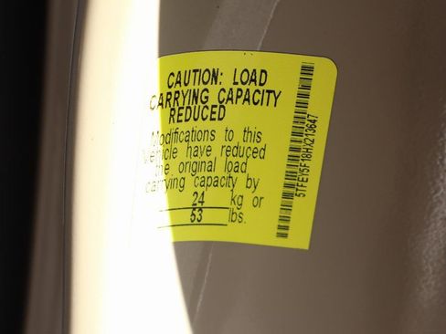 Used 2017 Toyota Tundra SR5 w/ SR5 Upgrade Package image 48