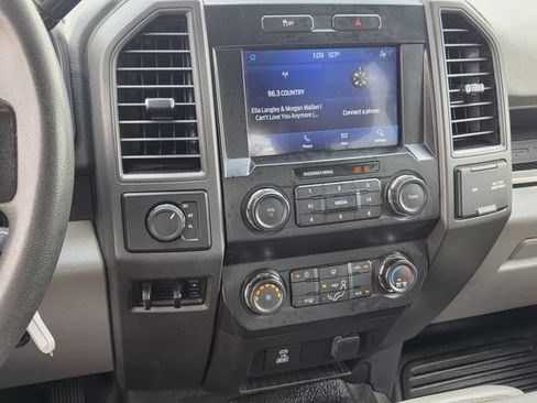 Used 2022 Ford F250 XL w/ Power Equipment Group AWD/4WD image 7