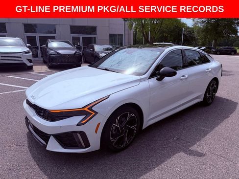 Used 2025 Kia K5 GT-Line w/ GT-Line Premium Package FWD image 3