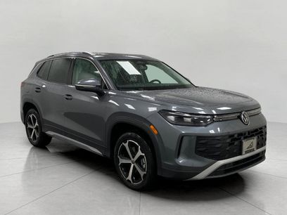 New 2026 Volkswagen Tiguan SE