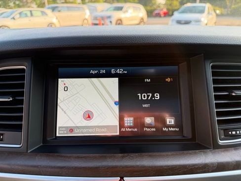 Used 2015 Hyundai Genesis 5.0 RWD image 23