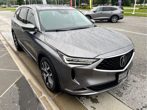Used 2023 Acura MDX SH-AWD w/ Technology Package image 5