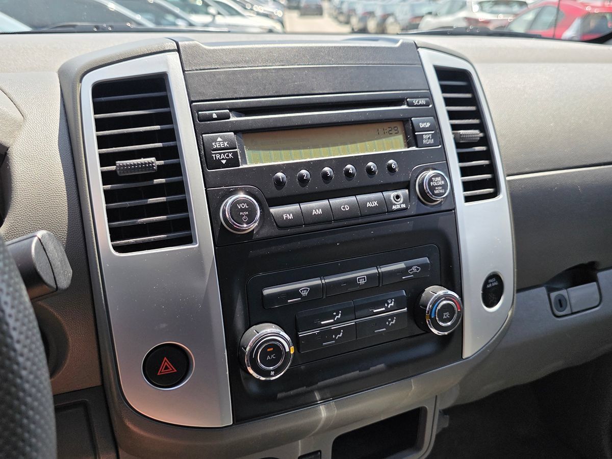 Used 2016 Nissan Frontier S RWD image 32