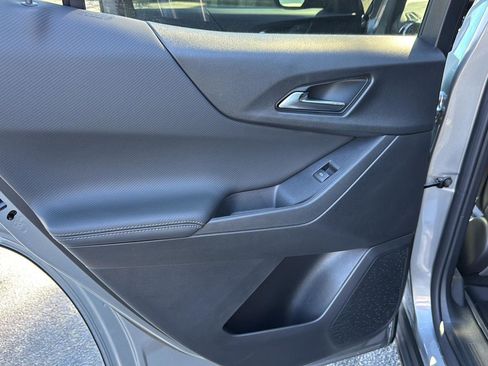 New 2026 Chevrolet Equinox LT w/ Convenience Package II image 16