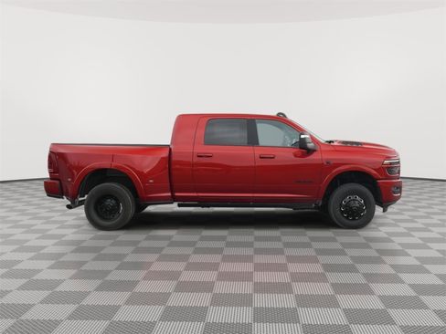 New 2026 RAM 3500 Limited AWD/4WD image 4